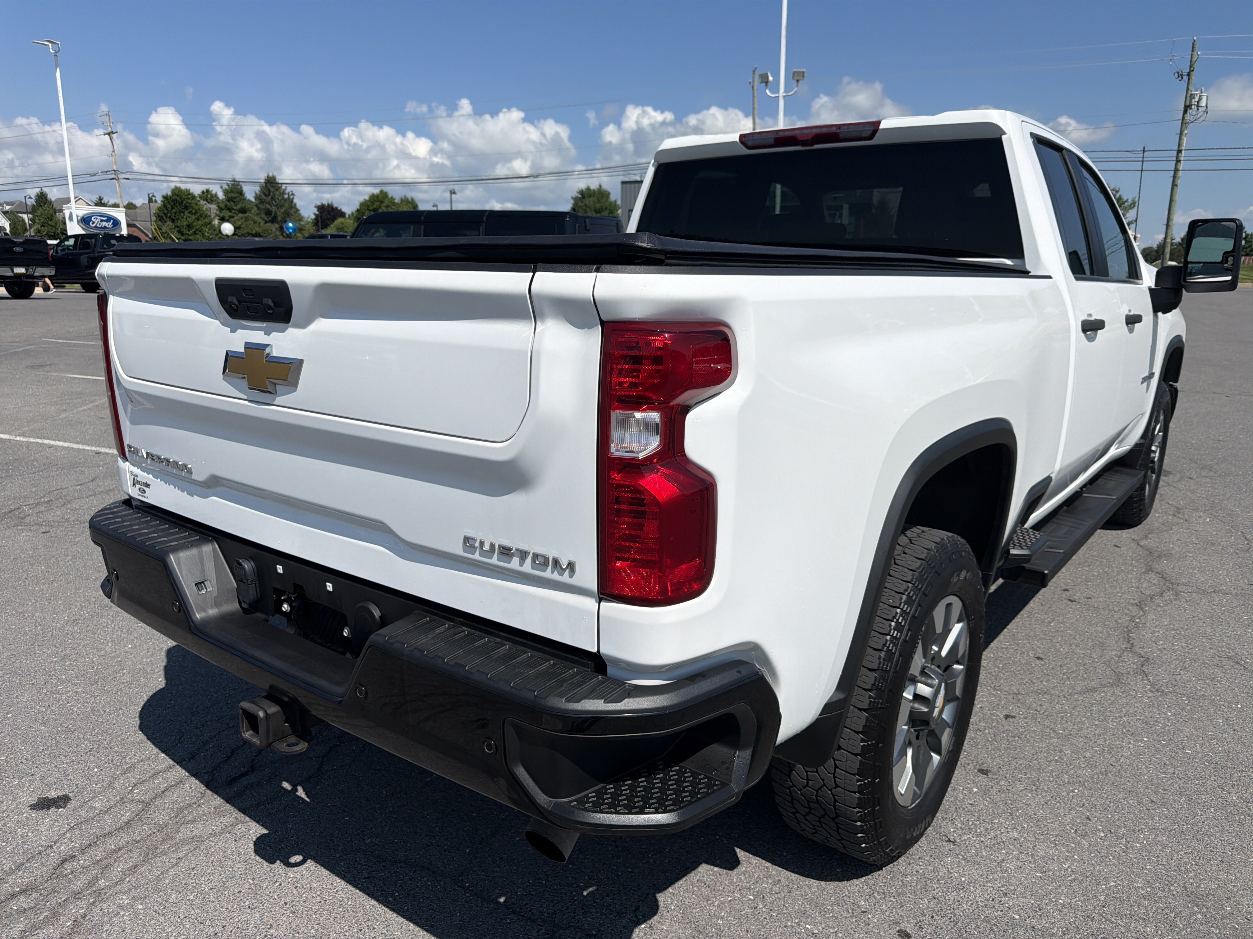 Used 2024 Chevrolet Silverado 2500 Custom w/ Custom Value Package AWD/4WD image 3