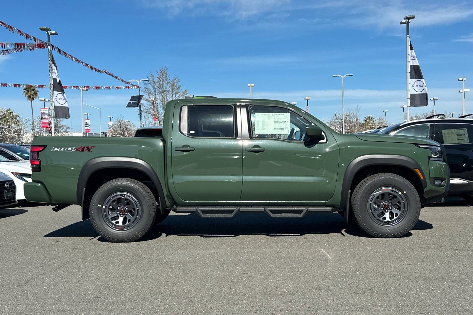 New 2026 Nissan Frontier PRO-4X image 3