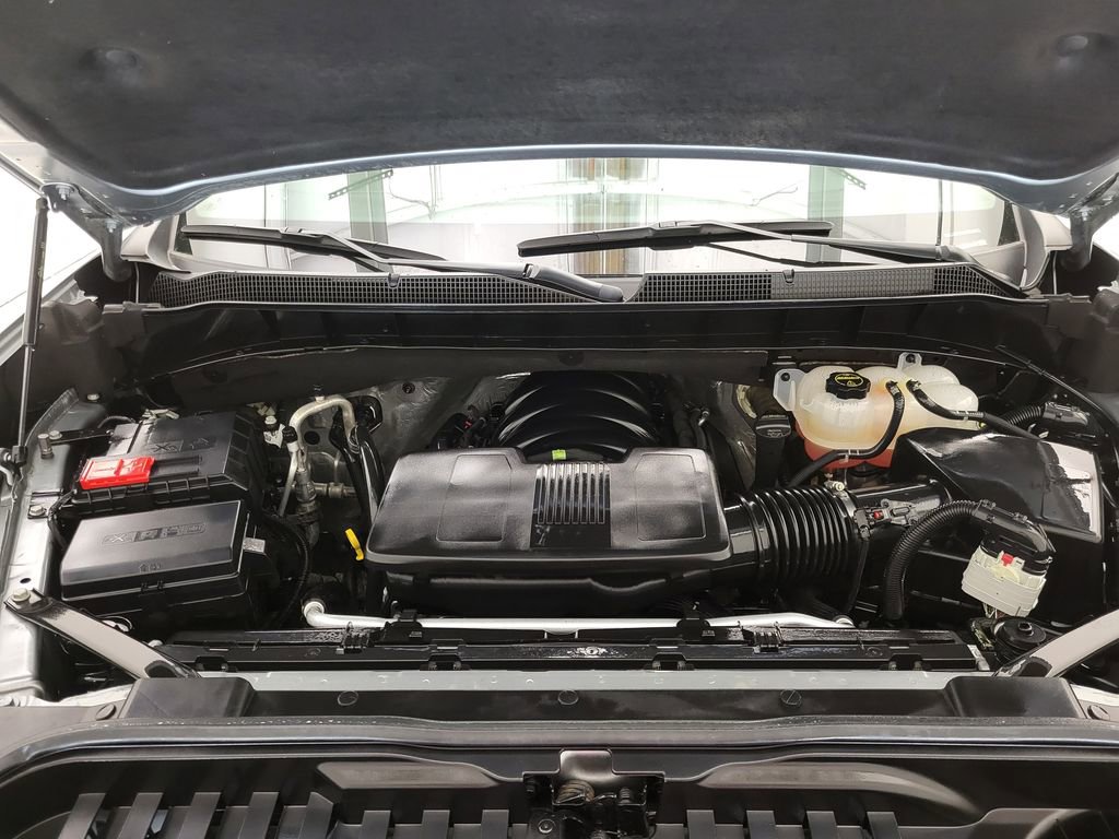 Used 2025 Chevrolet Silverado 1500 LTZ AWD/4WD image 53