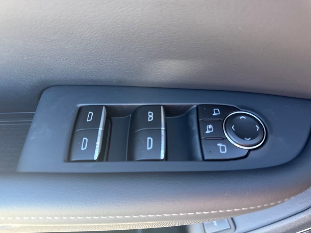 New 2026 Buick Enclave Sport Touring w/ Power Package image 16