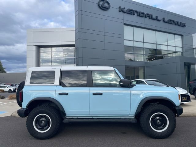 Used 2023 Ford Bronco Heritage Edition image 3