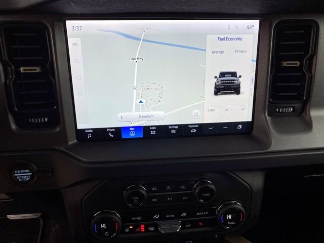 Used 2025 Ford Bronco Badlands image 13