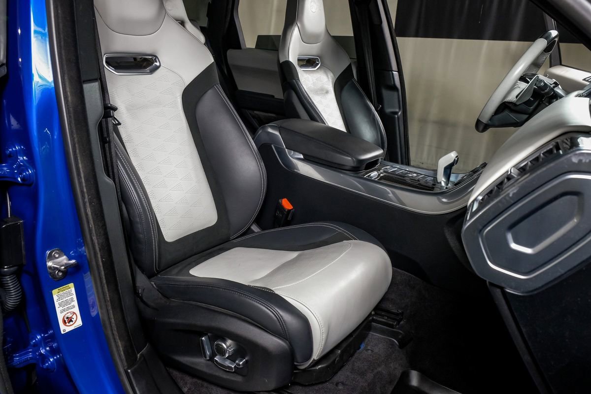 Used 2022 Land Rover Range Rover Sport SVR Carbon Edition image 28