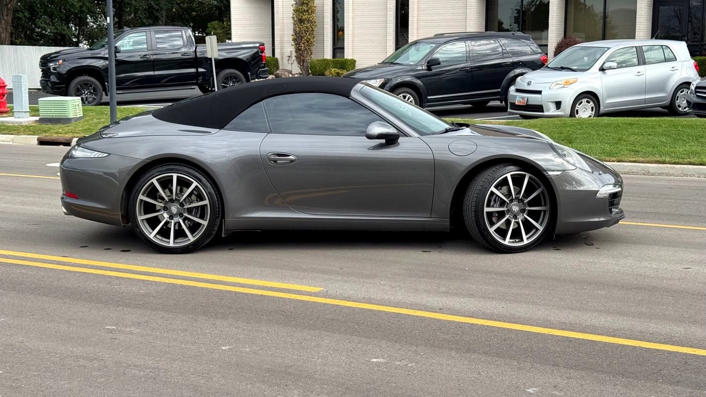 Used 2016 Porsche 911 Carrera RWD image 6