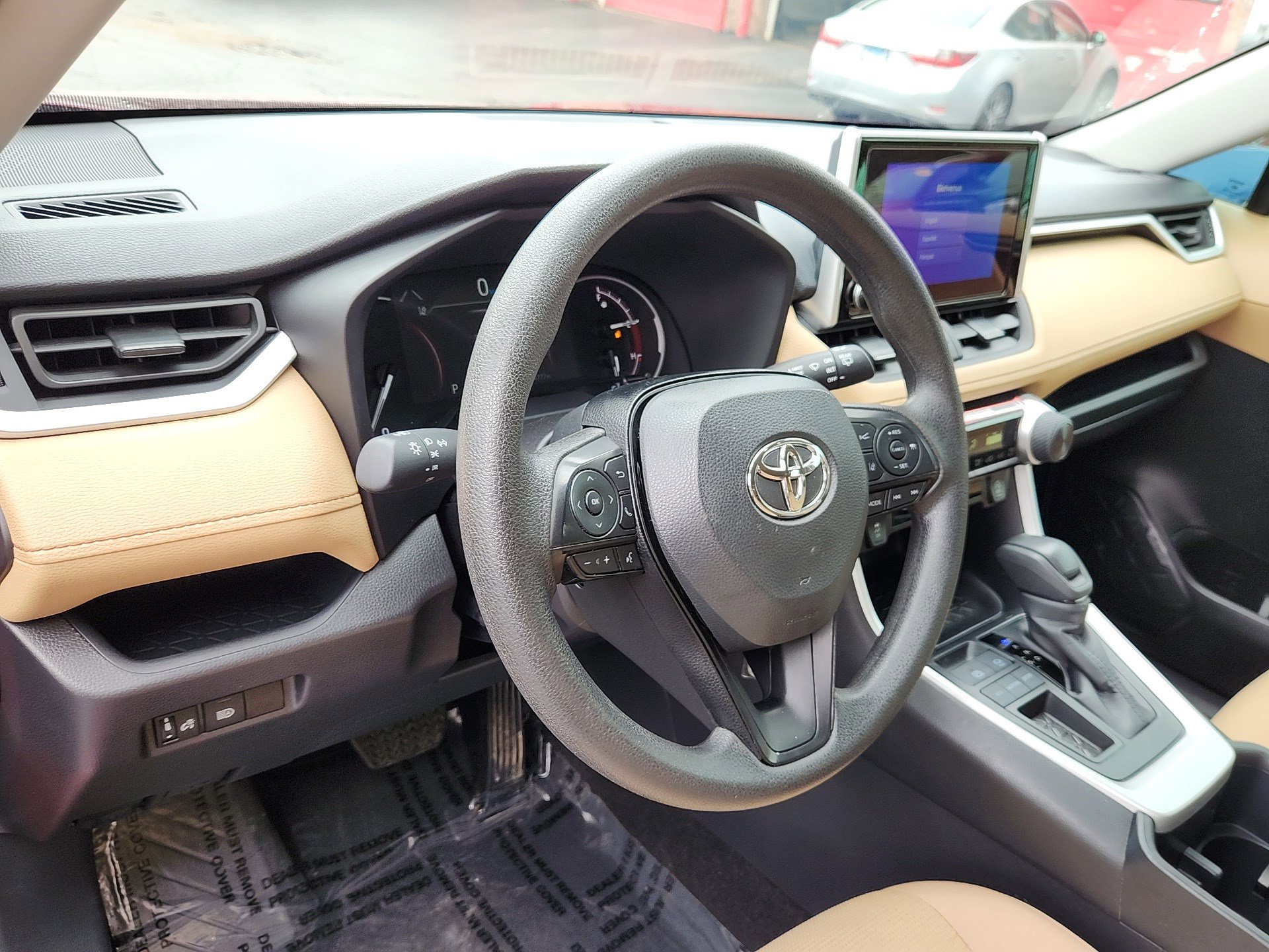 Certified 2025 Toyota RAV4 LE FWD image 11