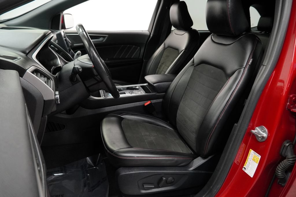 Used 2021 Ford Edge ST-Line FWD image 6