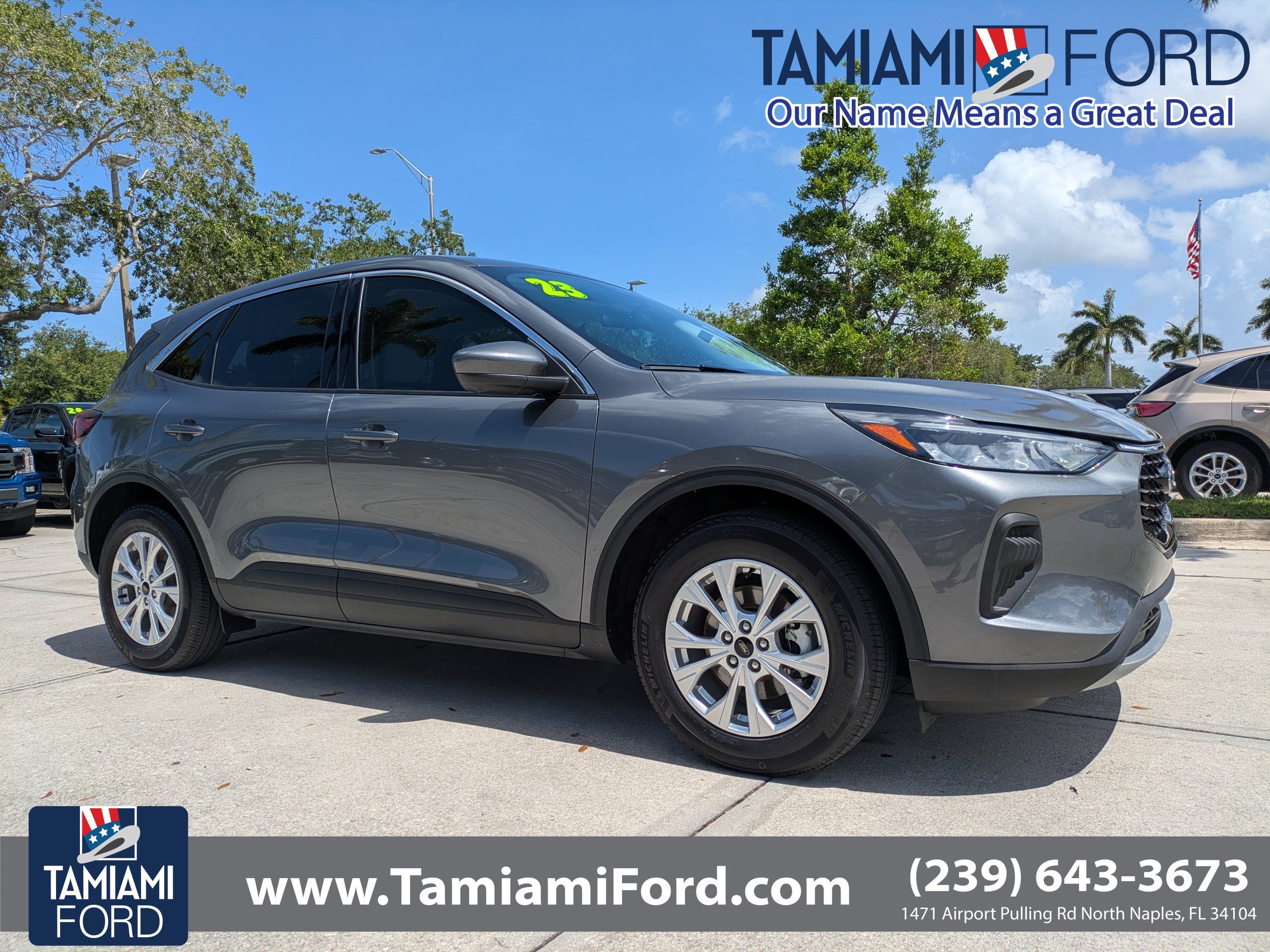 Certified 2023 Ford Escape Active w/ Tech Pack #2 FWD image 1