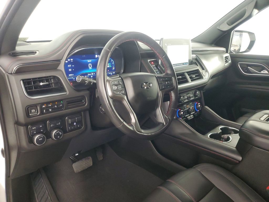Used 2022 Chevrolet Tahoe RST w/ Luxury Package AWD/4WD image 11