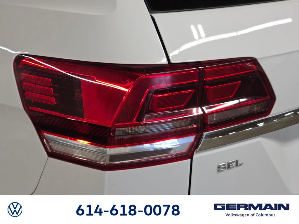 Used 2018 Volkswagen Atlas SEL AWD/4WD image 18