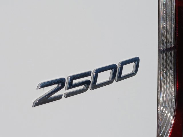 Used 2024 Mercedes-Benz Sprinter 2500 image 23