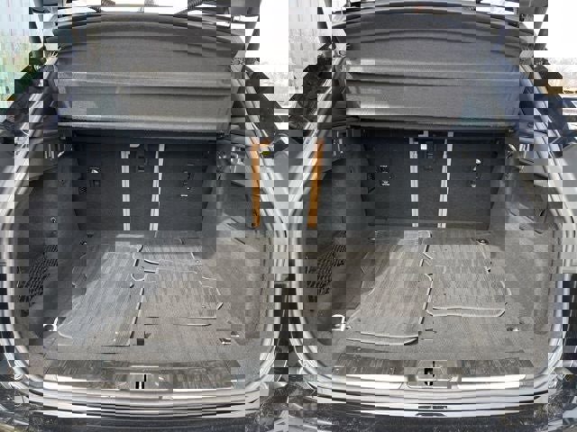 Used 2021 Jaguar F-PACE S image 11