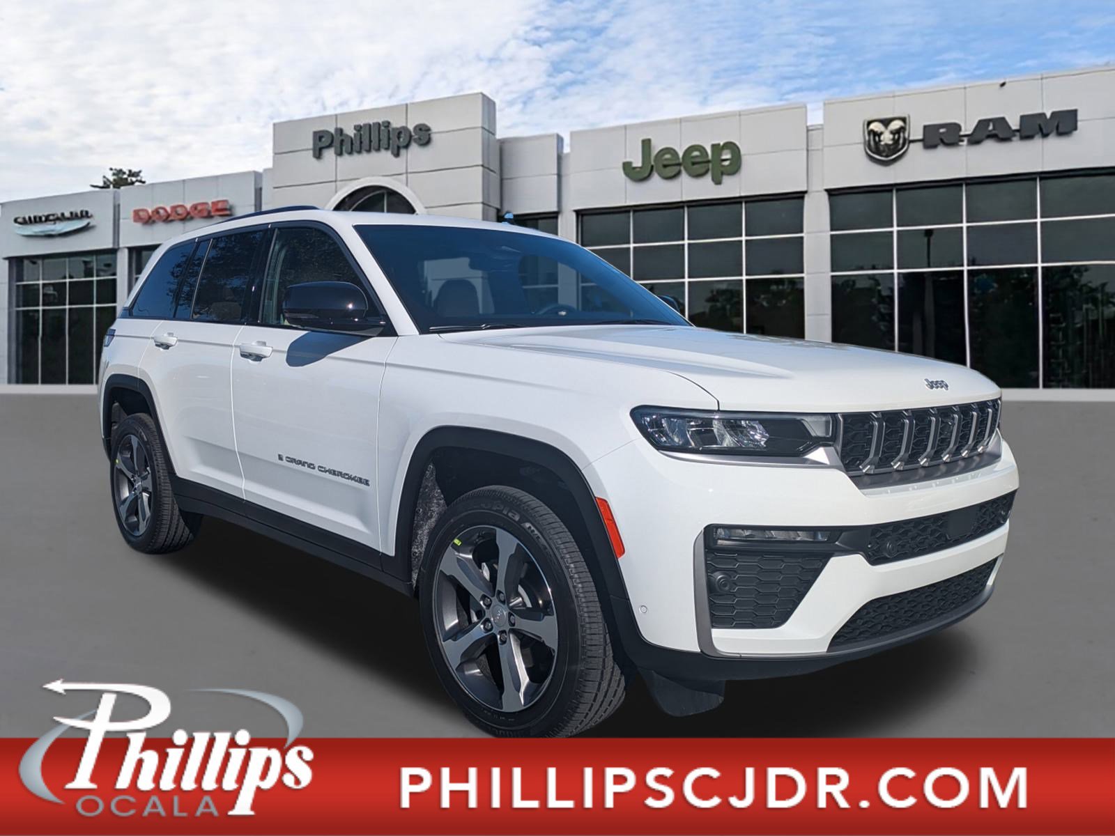 New 2026 Jeep Grand Cherokee Limited w/ Luxury Tech Group II image 1