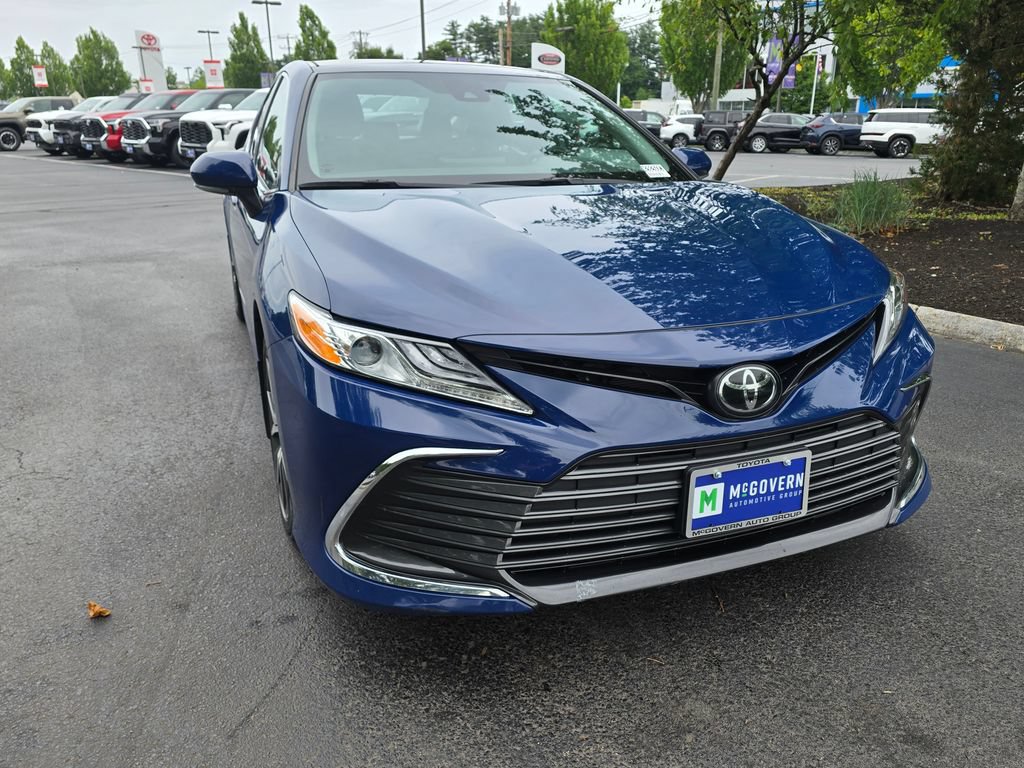 Used 2023 Toyota Camry XLE w/ Cold Weather Package AWD/4WD image 10