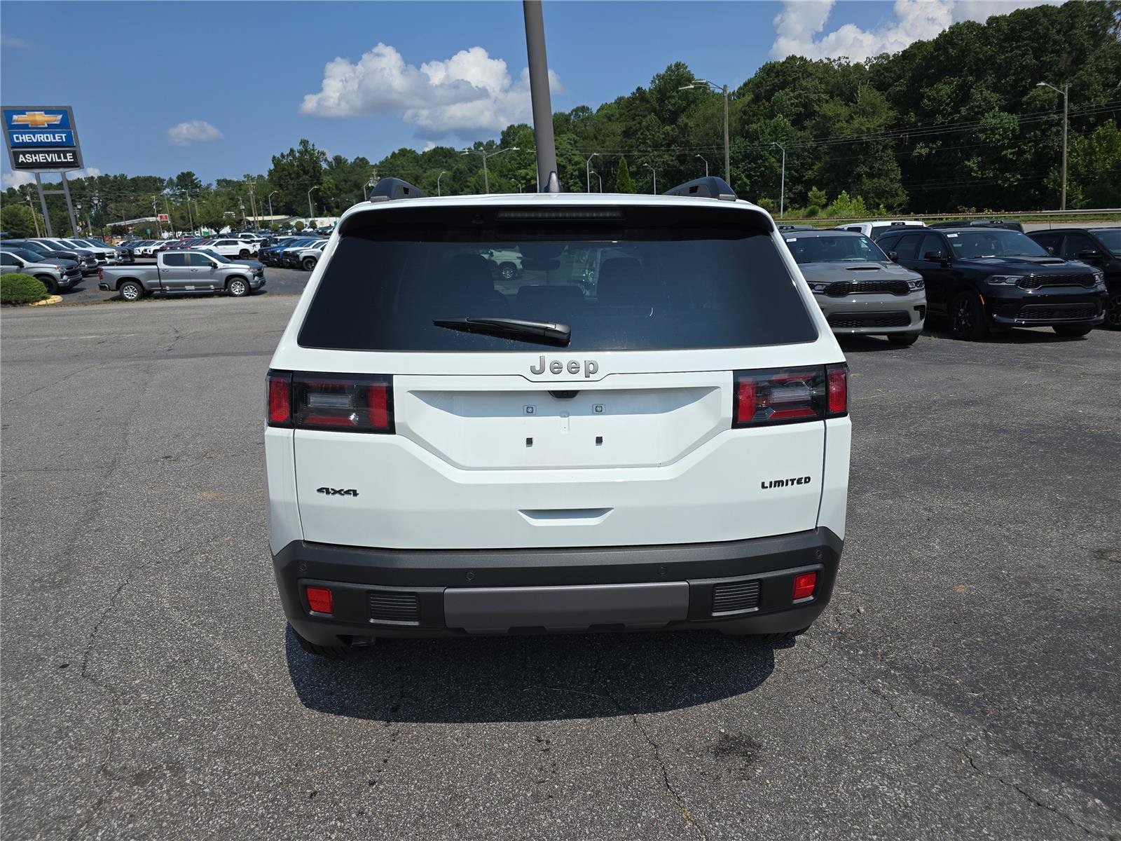 New 2026 Jeep Cherokee Limited AWD/4WD image 4