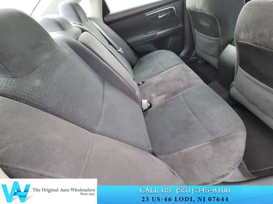 Used 2014 Nissan Altima 2.5 S w/ Display Audio Package image 16