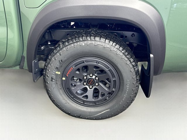 New 2026 Nissan Frontier PRO-4X w/ Tow Package AWD/4WD image 10