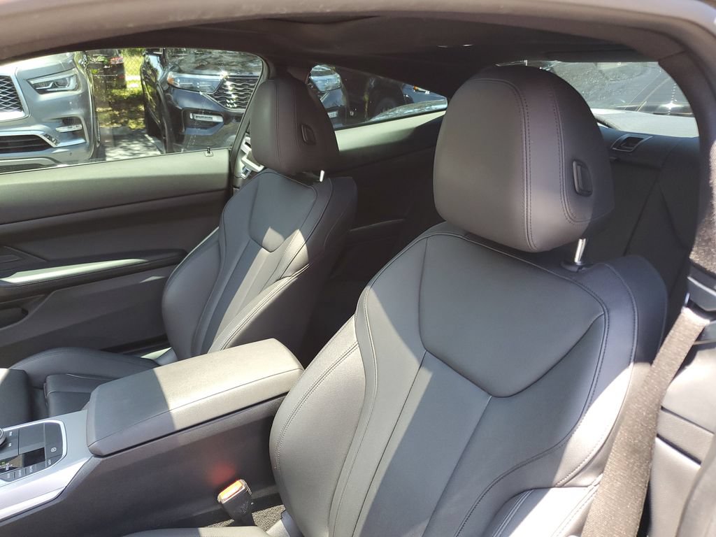 Used 2021 BMW 430i Coupe w/ Convenience Package RWD image 21