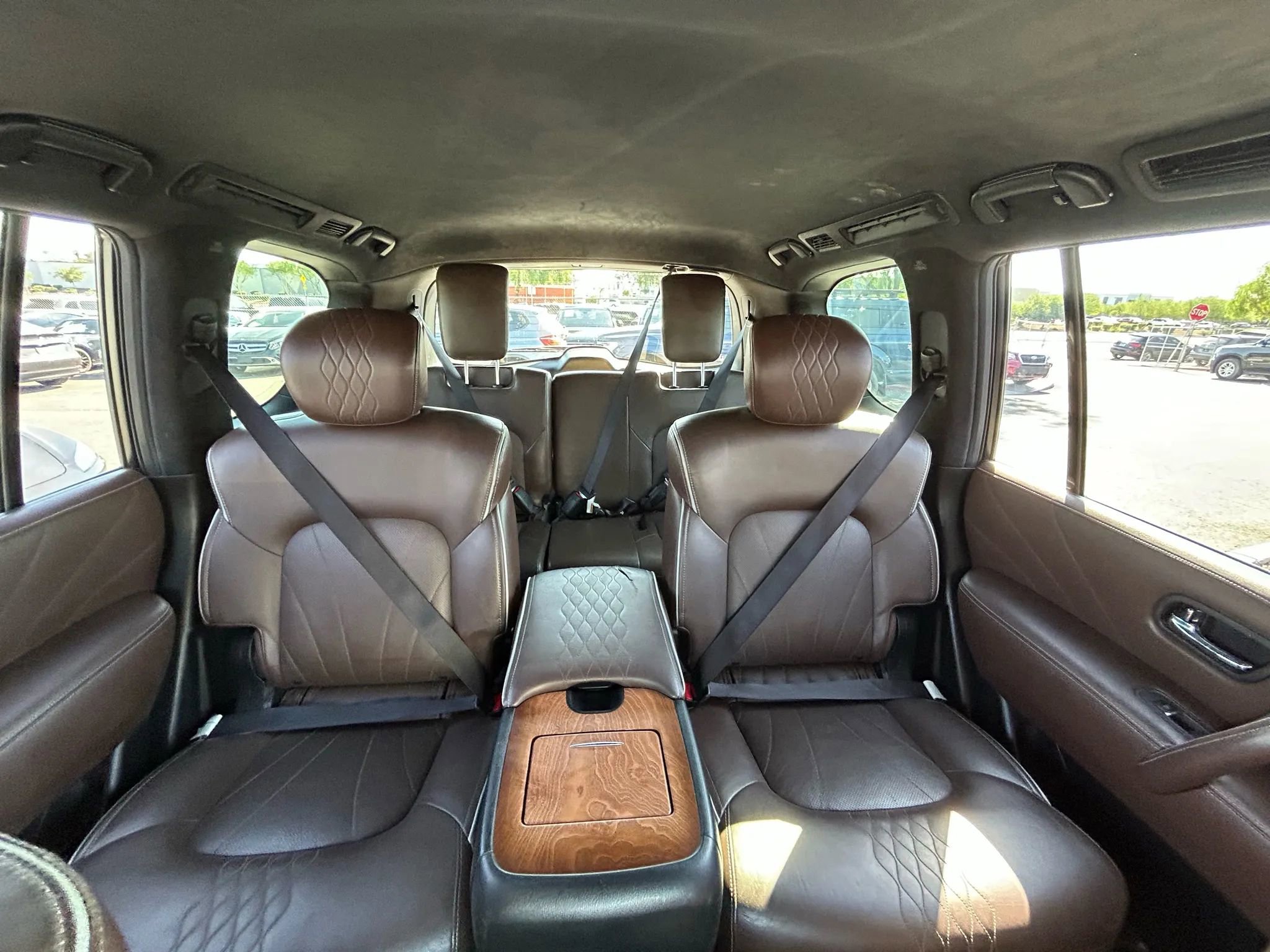 Used 2017 INFINITI QX80 Limited w/ All Season Package image 16