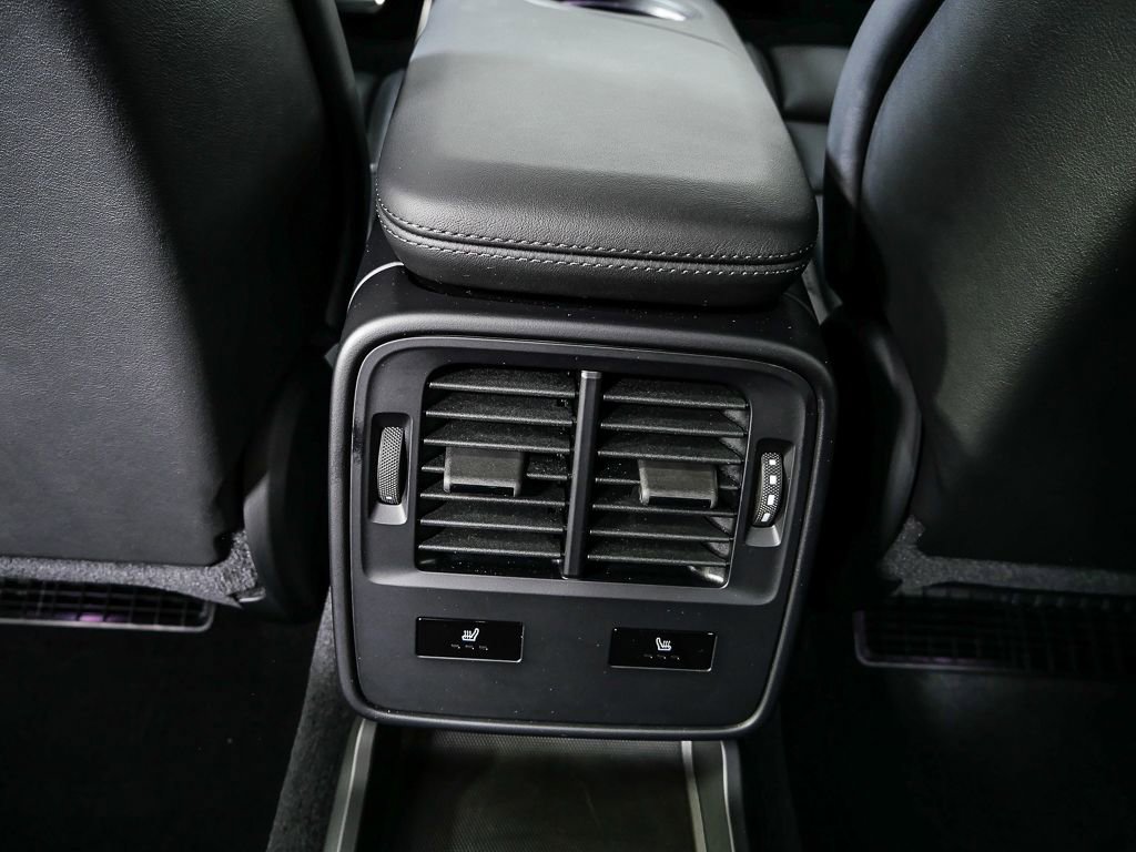 Certified 2024 Porsche Taycan GTS image 20