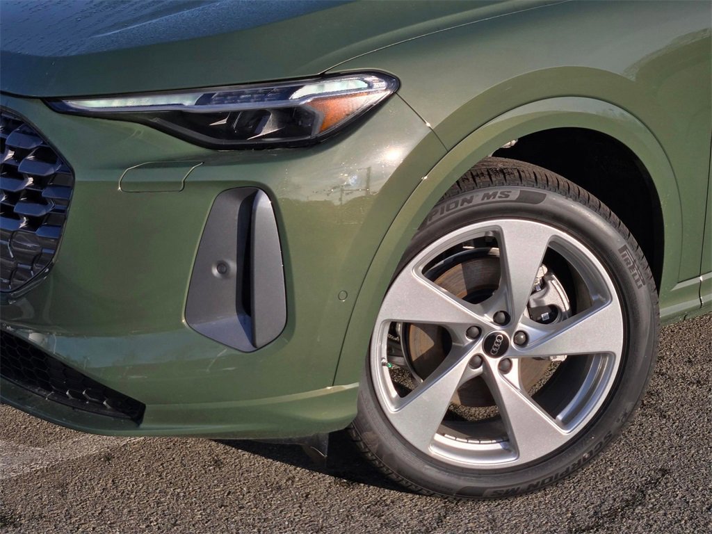 New 2025 Audi Q5 2.0T Premium Plus image 9