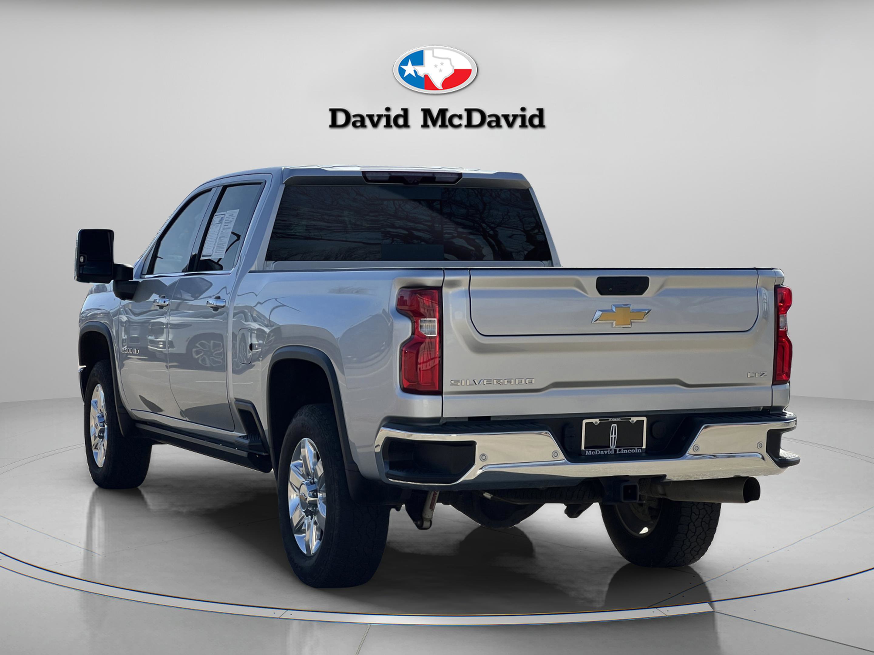 Used 2023 Chevrolet Silverado 2500 LTZ w/ LTZ Premium Package image 5