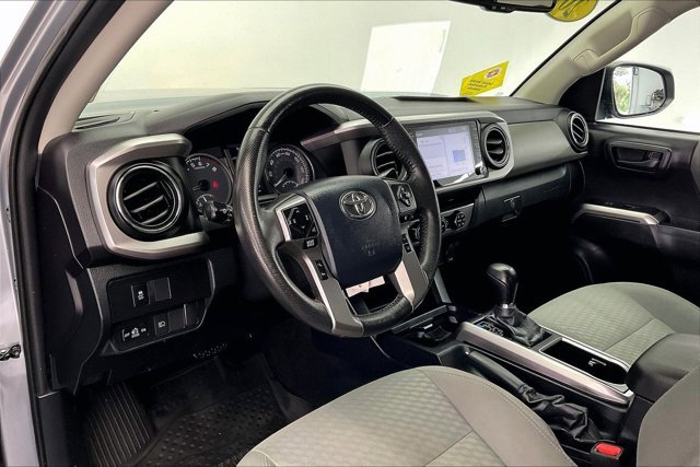Used 2020 Toyota Tacoma SR5 image 14