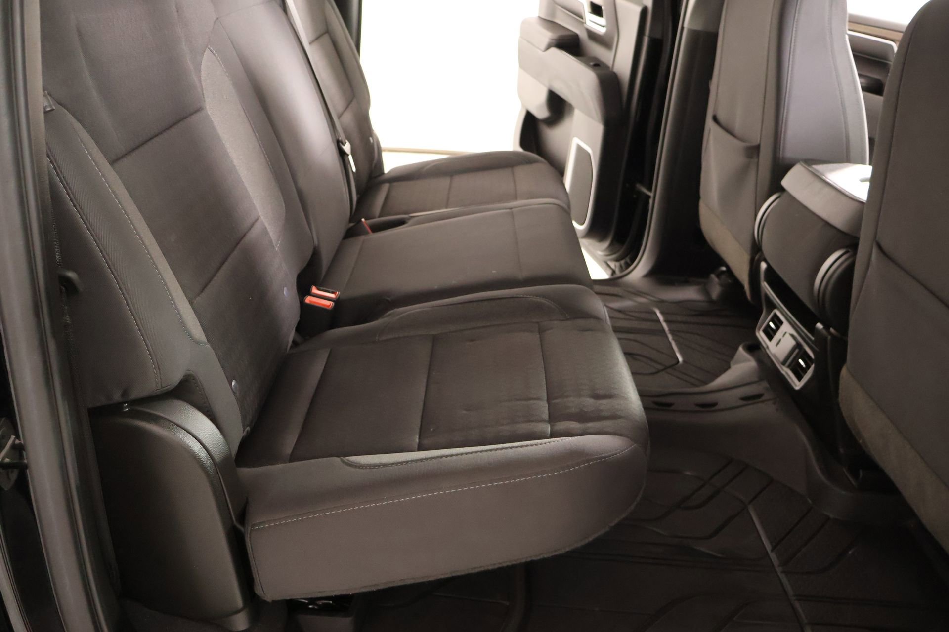 Used 2023 Chevrolet Silverado 1500 LT image 14