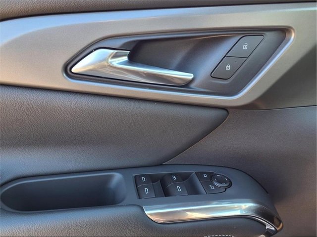 New 2026 Chevrolet Traverse LT w/ Sun and Wheel Package image 15