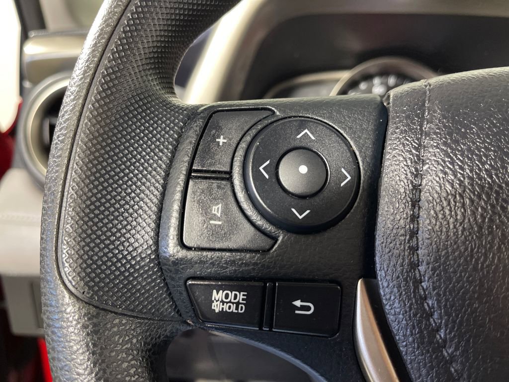 Used 2015 Toyota RAV4 XLE FWD image 28
