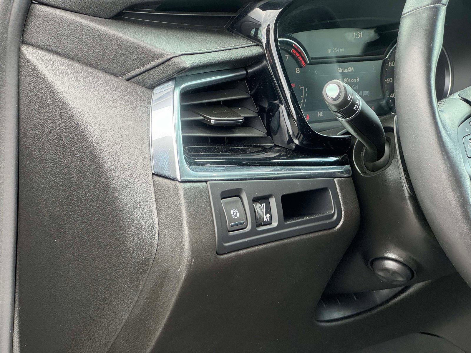 Used 2021 Cadillac XT6 Premium Luxury AWD/4WD image 13