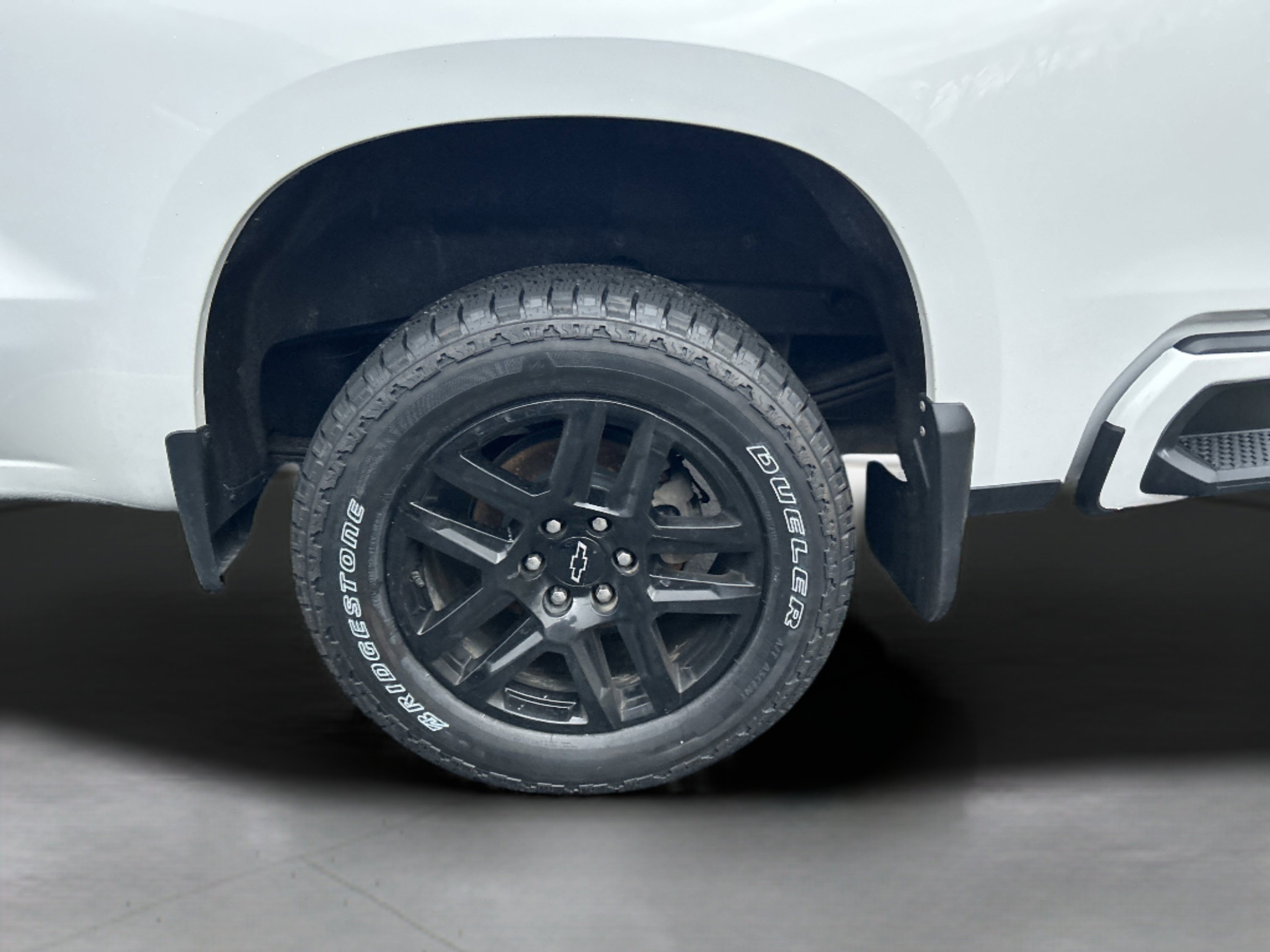 Used 2023 Chevrolet Silverado 1500 RST image 10