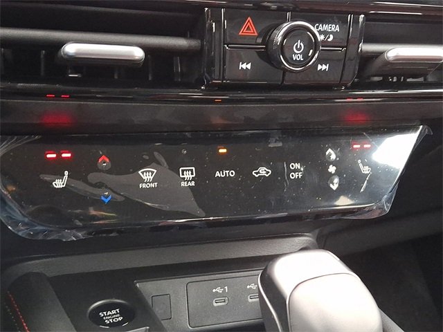 New 2026 Nissan Kicks SR w/ Cold Weather Package image 12