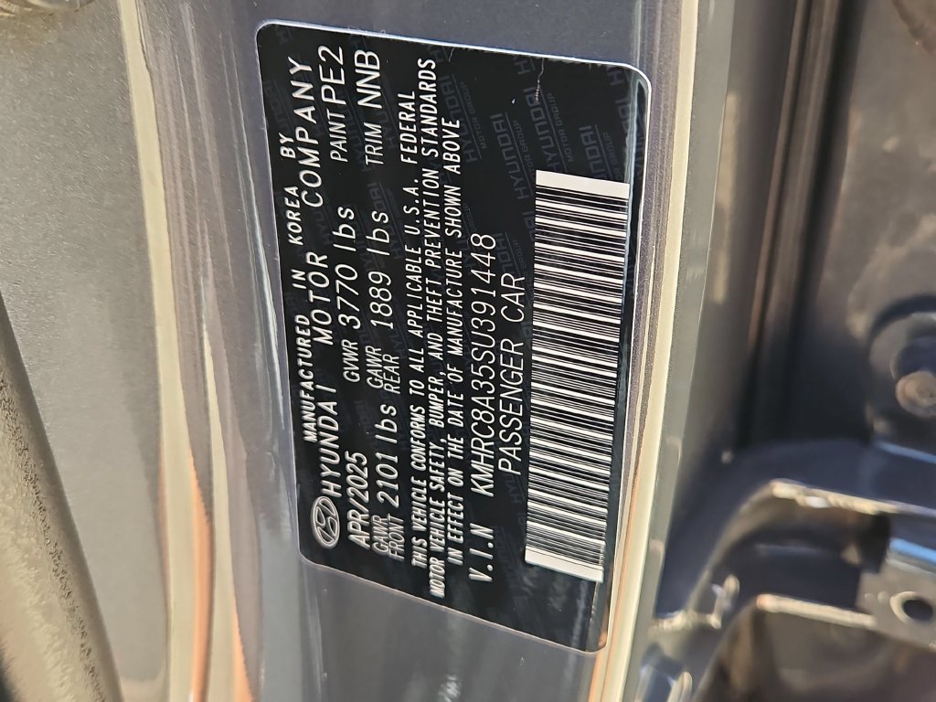 Used 2025 Hyundai Venue SEL FWD image 36