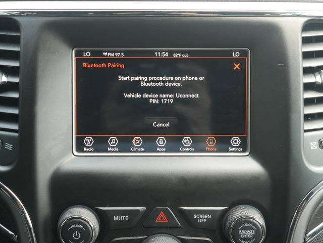 Used 2018 Jeep Grand Cherokee Limited w/ Trailer Tow Group IV RWD image 4