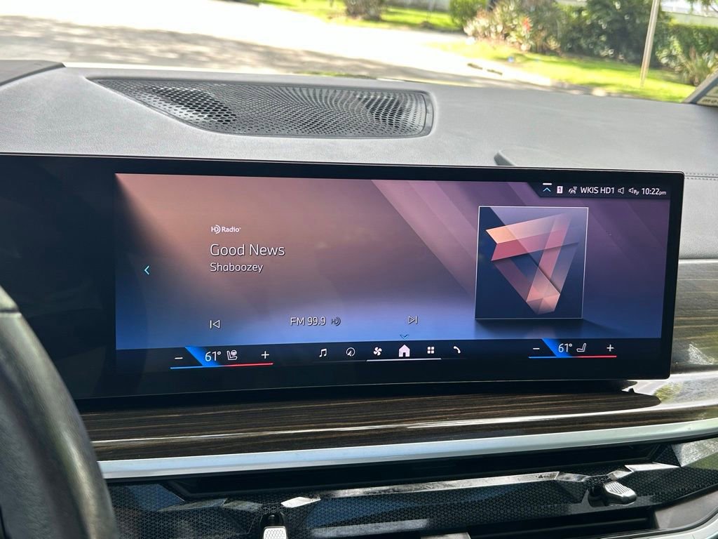 Used 2024 BMW X7 xDrive40i image 57