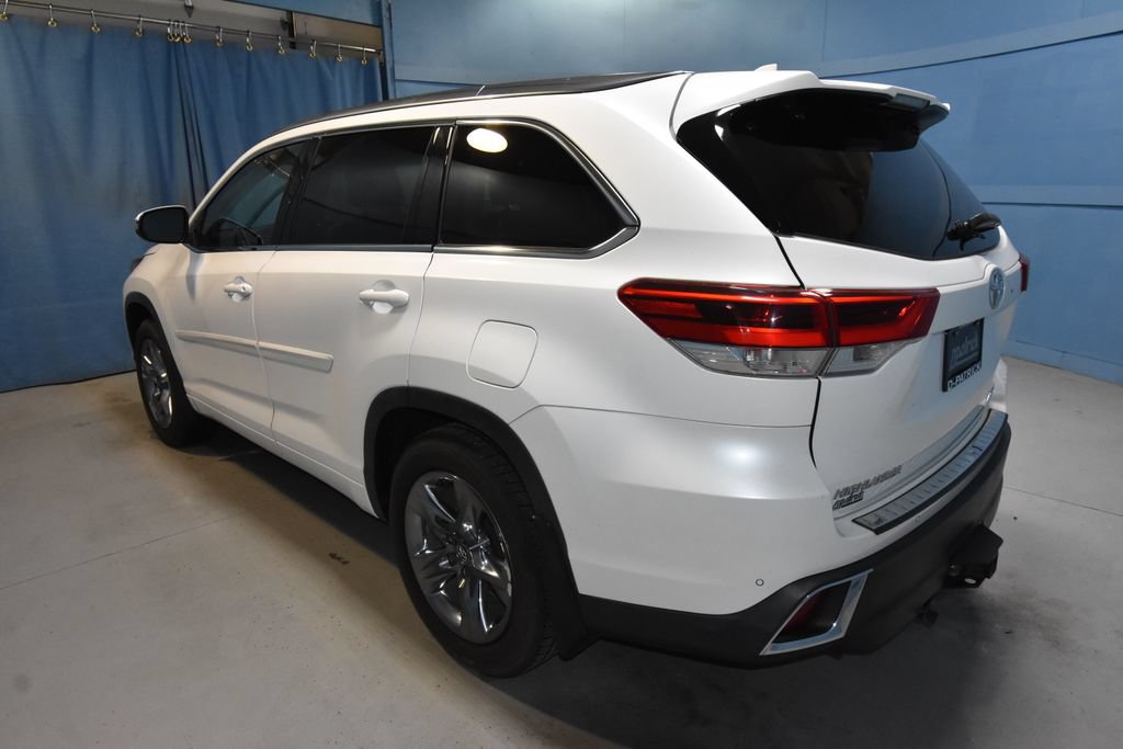 Used 2019 Toyota Highlander Limited Platinum AWD/4WD image 33