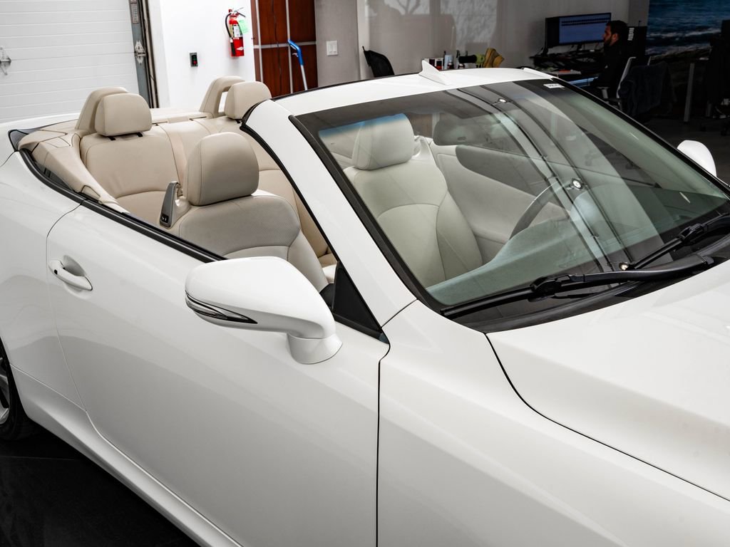 Used 2010 Lexus IS 250C image 25