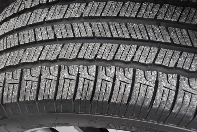 Used 2022 Nissan Pathfinder Platinum w/ Cargo Package AWD/4WD image 15