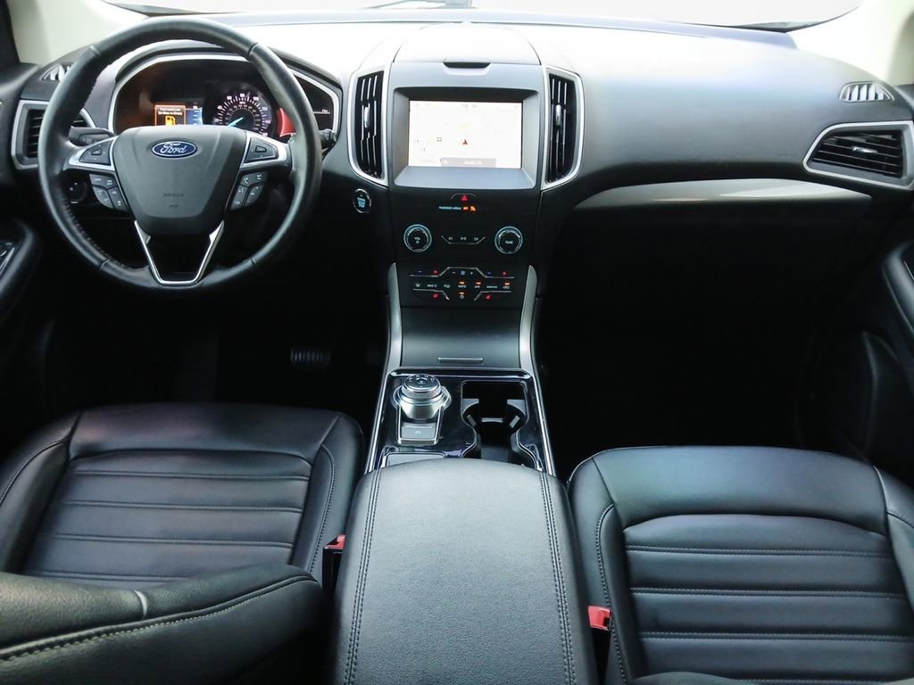 Used 2019 Ford Edge SEL w/ Equipment Group 201A image 3