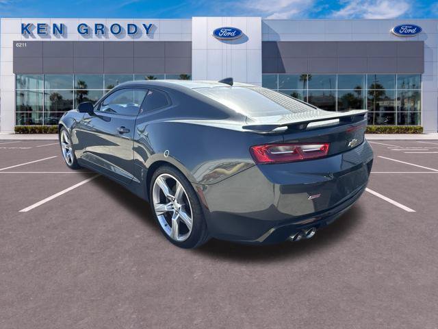 Used 2018 Chevrolet Camaro SS RWD image 6