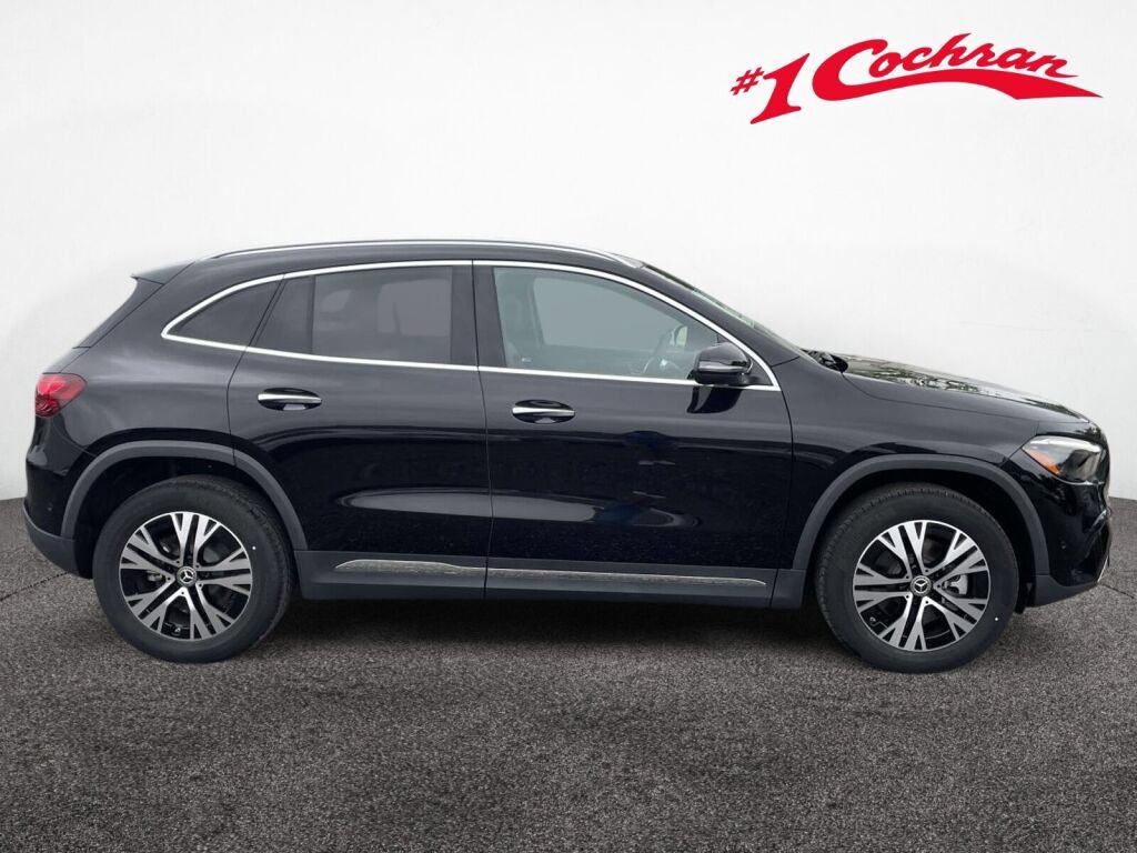 New 2026 Mercedes-Benz GLA 250 4MATIC image 1
