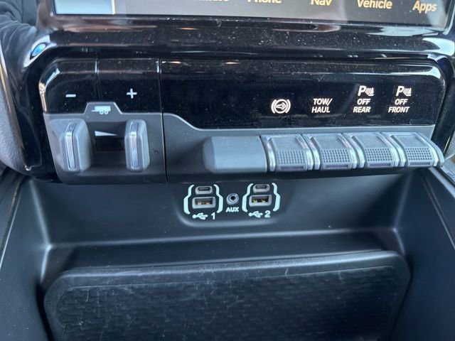 Used 2022 RAM 2500 Laramie AWD/4WD image 24