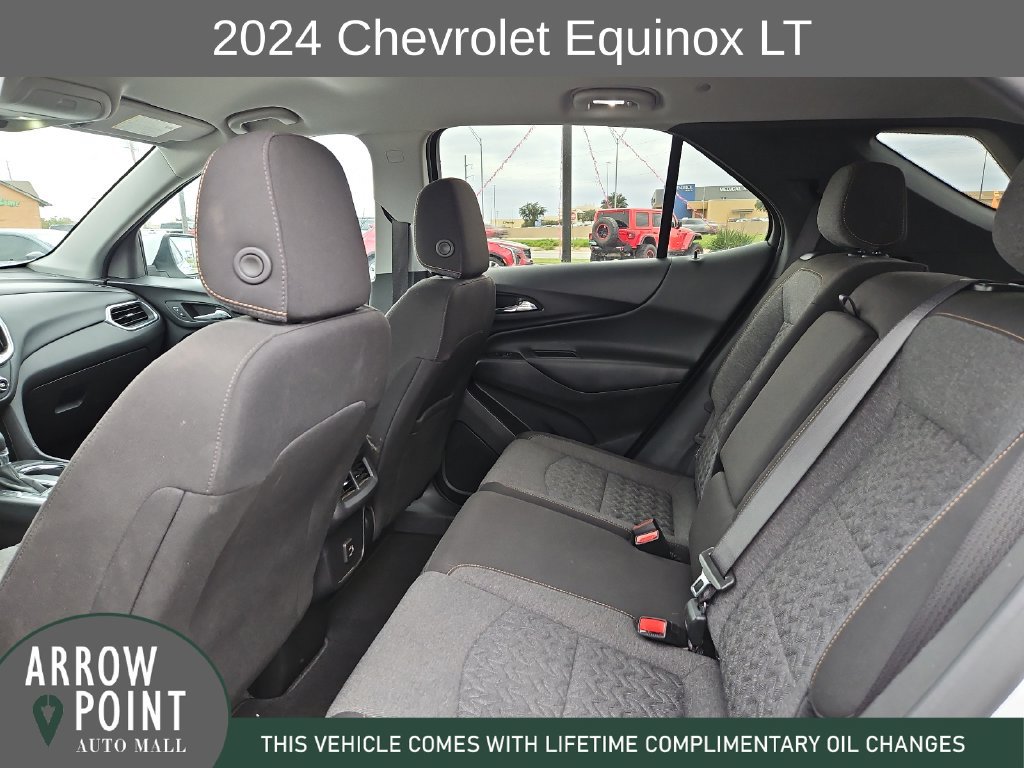Used 2024 Chevrolet Equinox LT FWD image 18