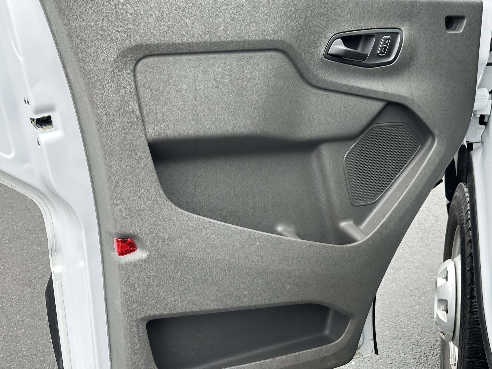 Used 2024 Ford Transit 250 Low Roof AWD w/ Exterior Upgrade Package image 19