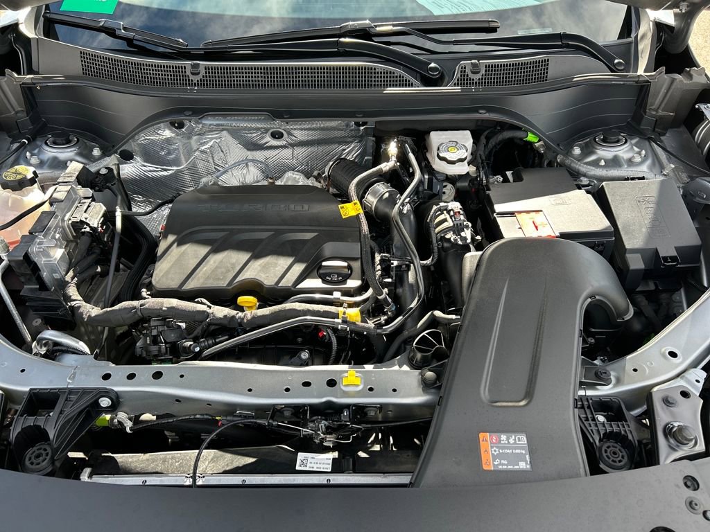 Used 2024 Chevrolet Trax RS w/ Driver Confidence Package image 26