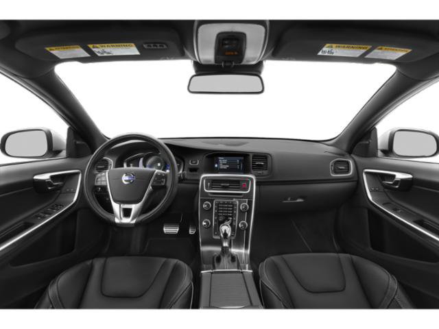 Used 2015 Volvo S60 T6 R-Design image 8