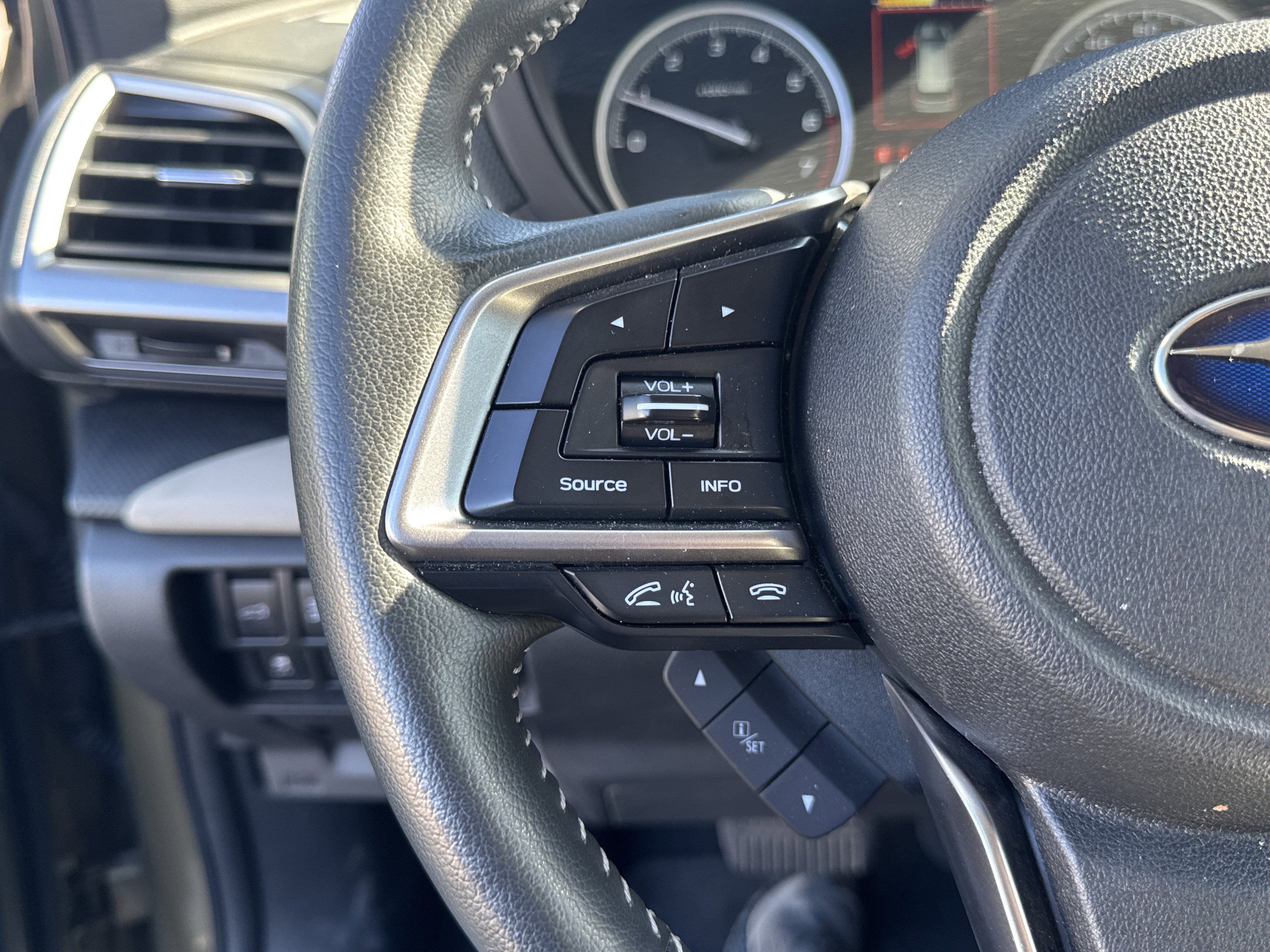 Certified 2023 Subaru Forester Limited image 14