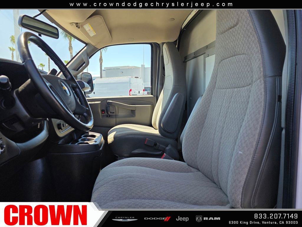 Used 2021 Chevrolet Express 3500 w/ Power Convenience Package RWD image 20