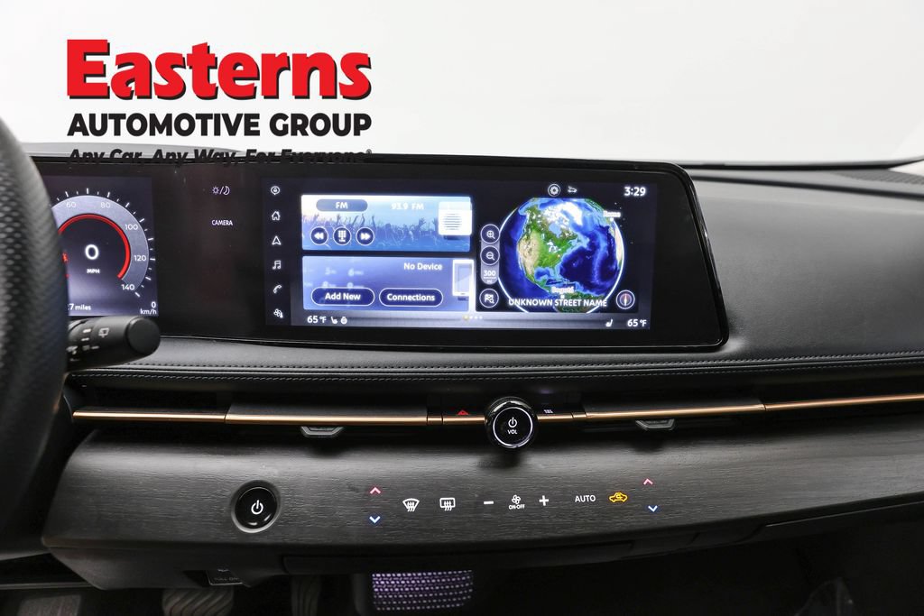 Used 2023 Nissan Ariya FWD image 11