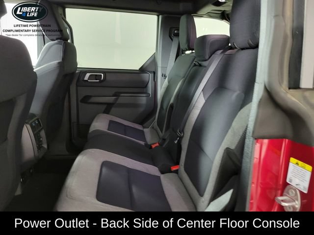 Used 2025 Ford Bronco Big Bend AWD/4WD image 15